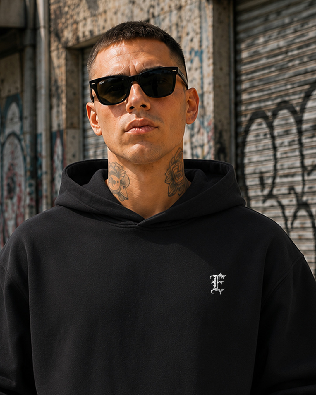 Stylové oversize mikina Trikito na modelovi