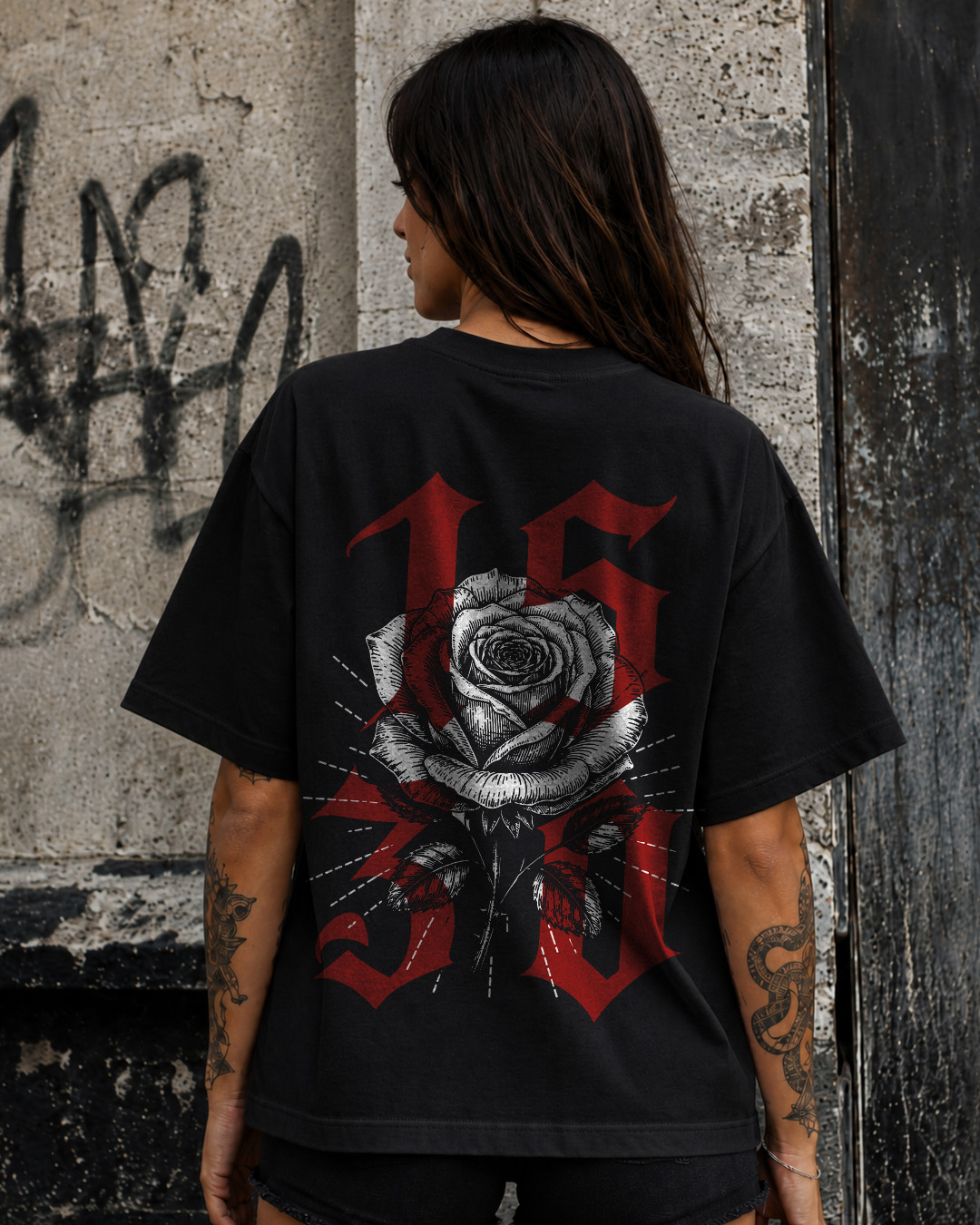 Stylové oversize tričko Trikito na modelovi